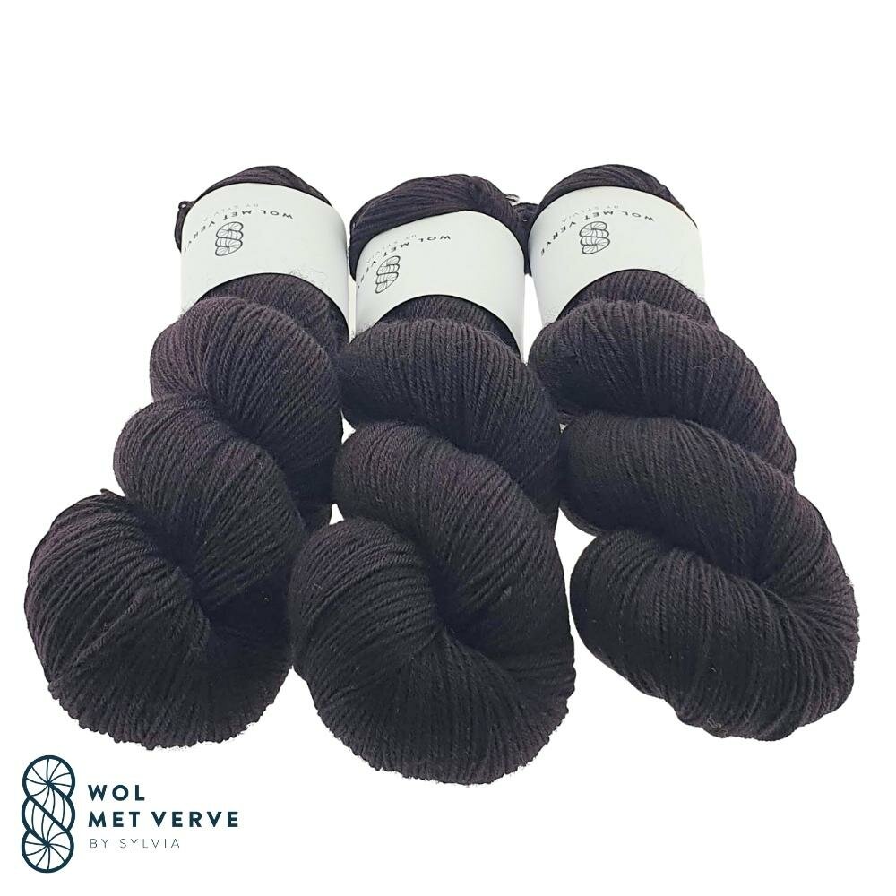 Basic Sock 4-ply - Aubergine 0126