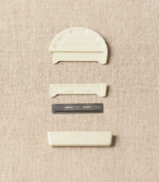 Cocoknits Super Sweater Care Fuzz Off comb 2