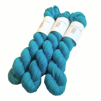 Vigorous DK - Turquoise 0124