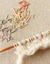 Cocoknits - Triangle stitchmarkers 