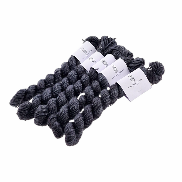 Simple Sock 4-ply - Toner Black 0126