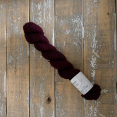 Basic Sock 4-ply 50g - Cabernet 0122