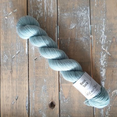 Basic Sock 4-ply 50g - Country Green 0221